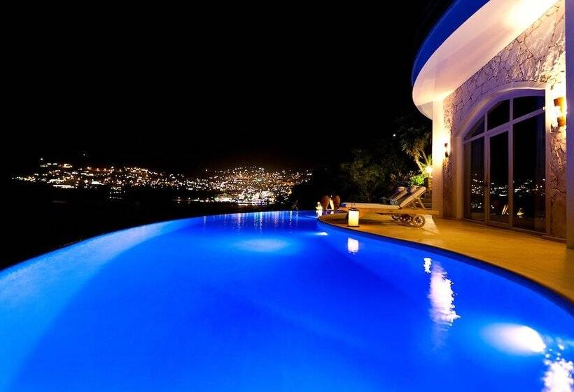 酒店 Villa Mahal   Adults Only