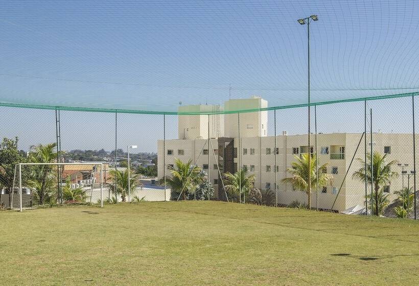 ホテル Vinhedo Plaza