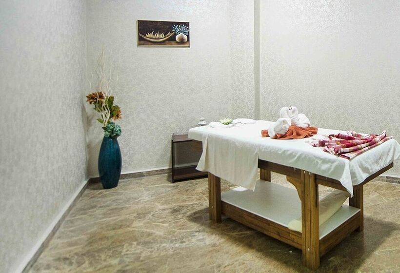 هتل Zir Dream Thermal & Spa