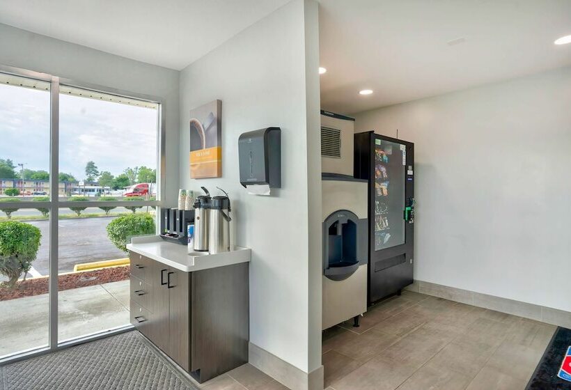 Motel 6 lumberton, Nc