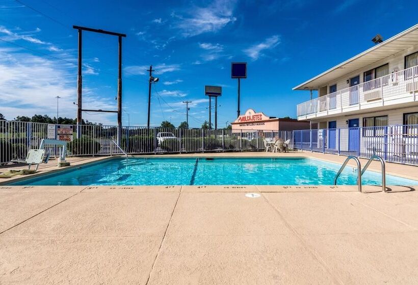 Motel 6 lumberton, Nc