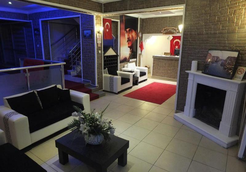 모텔 Arslanturk Ada Butik