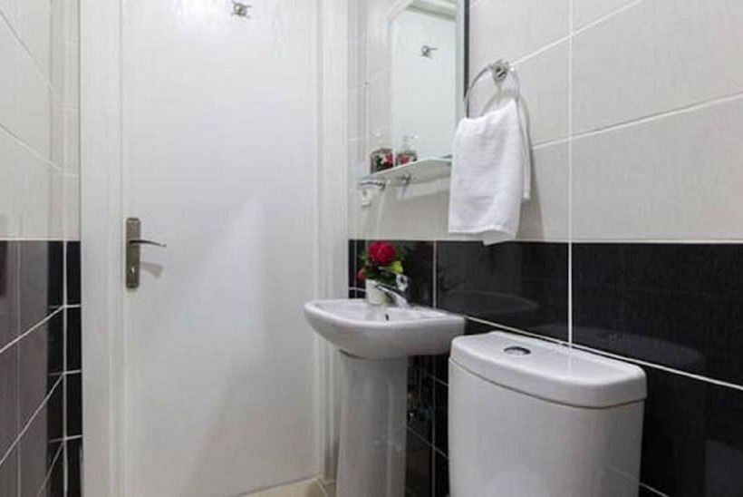 ペンション Otantik