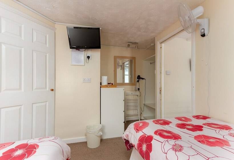 פנסיון The Chorlton