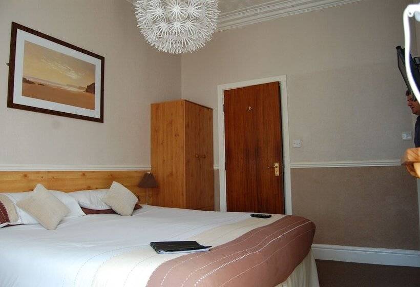 פנסיון The Chorlton