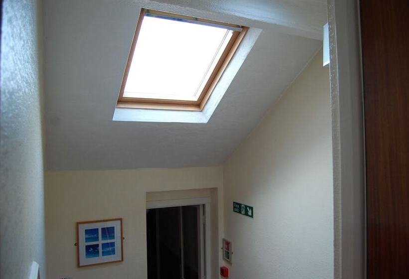 פנסיון The Chorlton