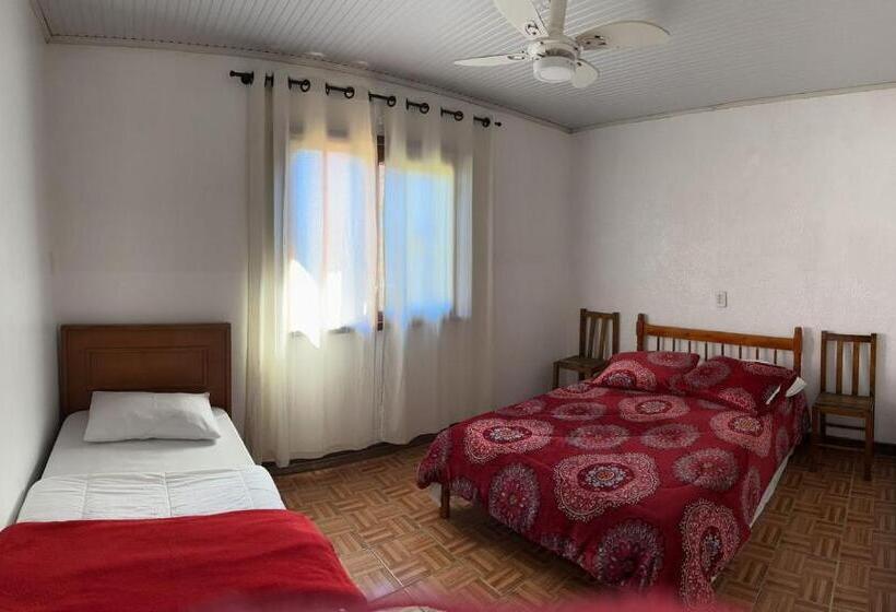 הוסטל Pousada Ananda