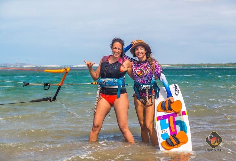 تختخواب و صبحانه Bebel Kite House