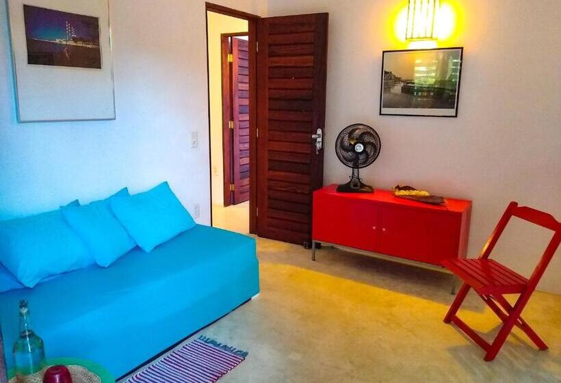 צימר Castelo Vendom Ecolodge Parajuru