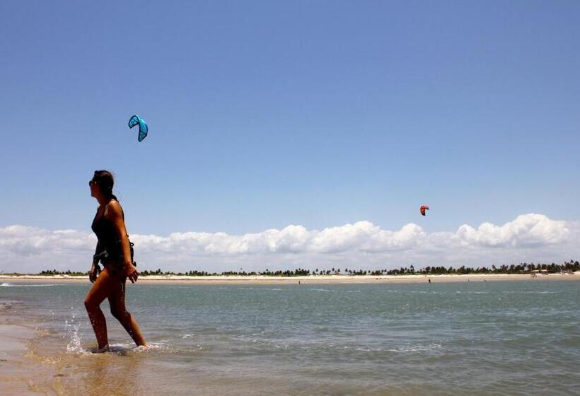 צימר Castelo Vendom Ecolodge Parajuru