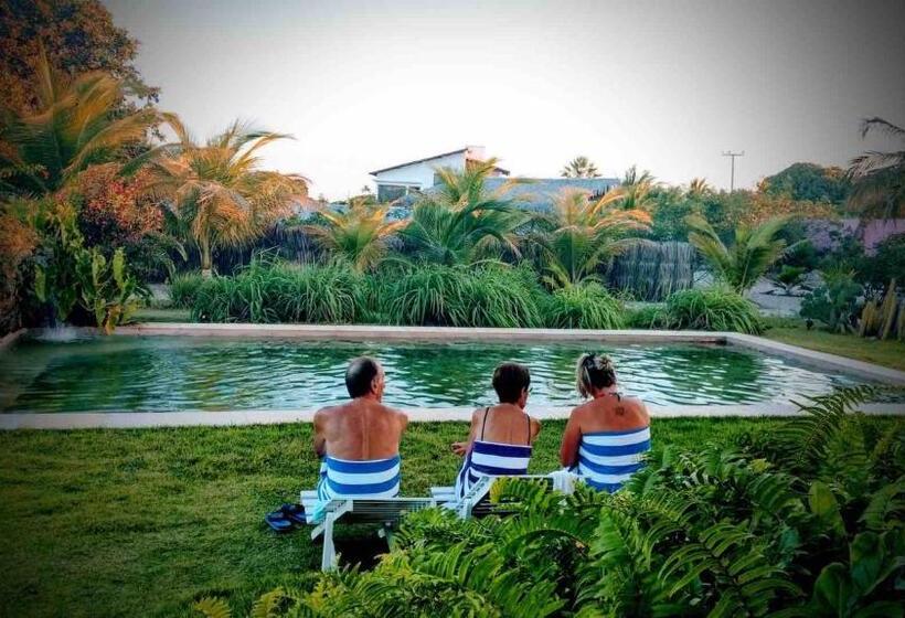 צימר Castelo Vendom Ecolodge Parajuru