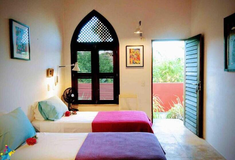 צימר Castelo Vendom Ecolodge Parajuru