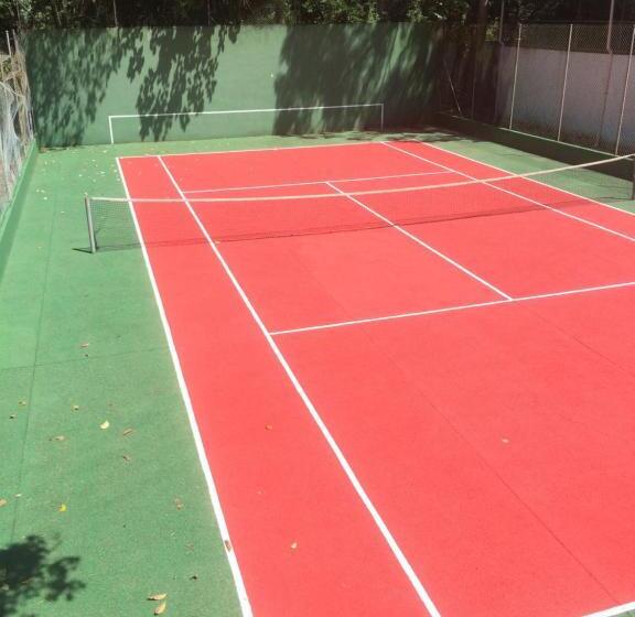 ホテル Camping Quedasdagua