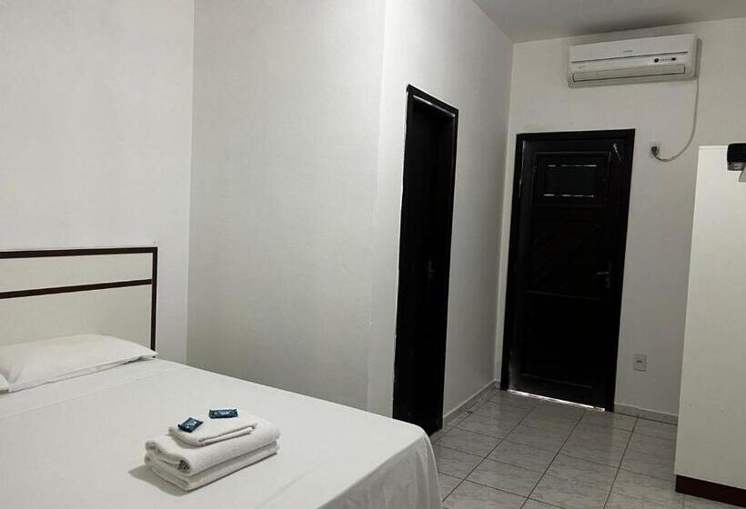 فندق Carolina Park Ltda