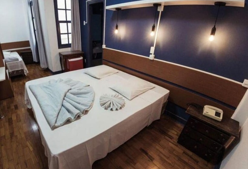 Mova Hotel D Oeste Localizado Em Frente A Praça Principal Da Cidade, Na área Central Pé Na Praça