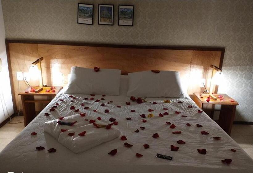 בית מלון כפרי Fazenda Colibri