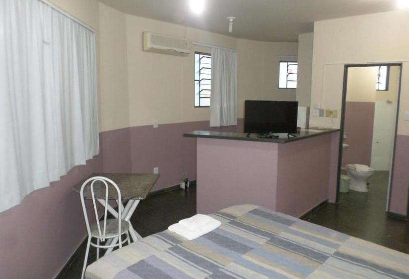 ホテル Fragata Apart