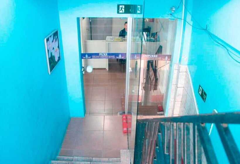 Отель Grand Center