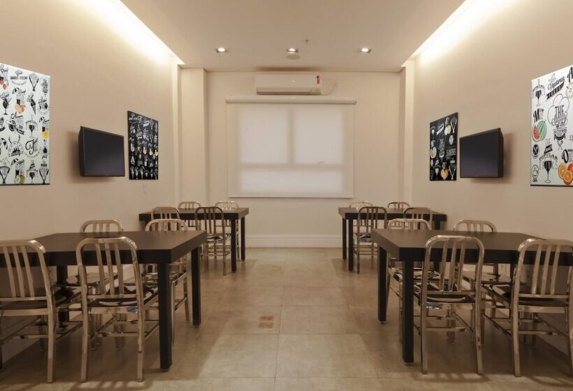 בית מלון כפרי Ibis Styles Maracanau