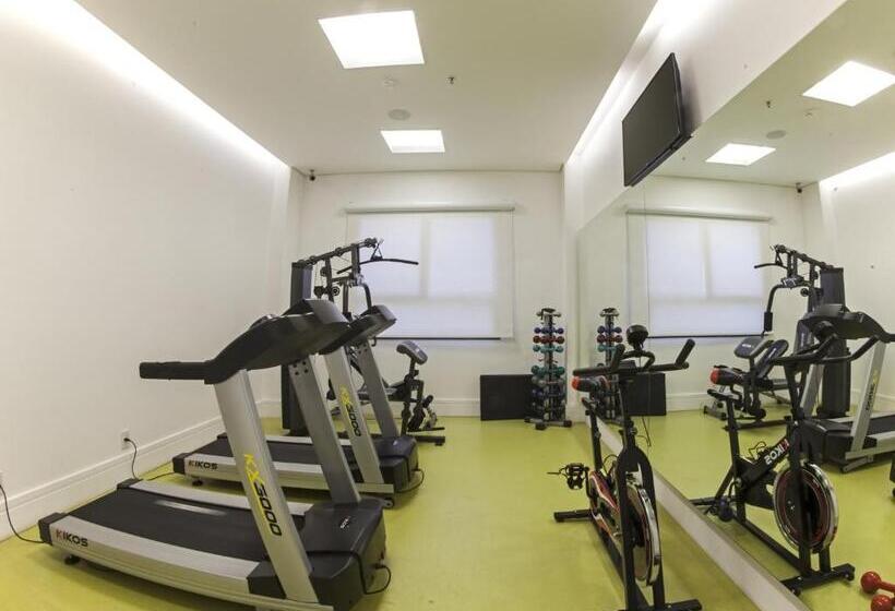 בית מלון כפרי Ibis Styles Maracanau