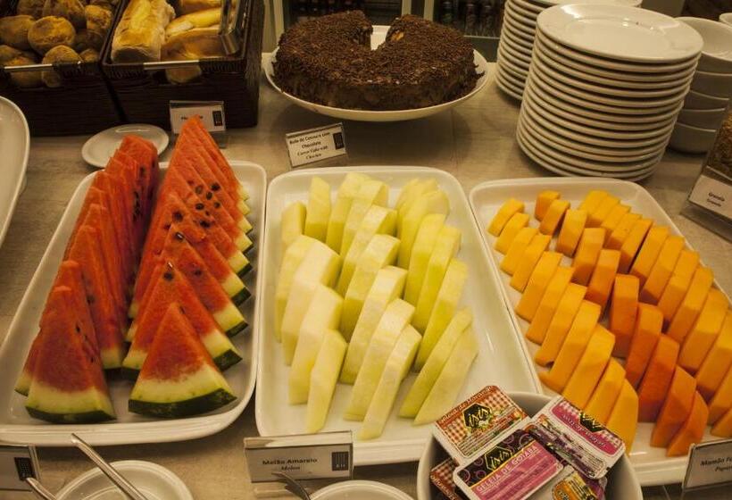 בית מלון כפרי Ibis Styles Maracanau