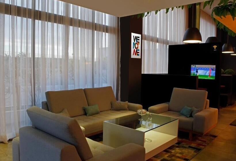 בית מלון כפרי Ibis Styles Maracanau