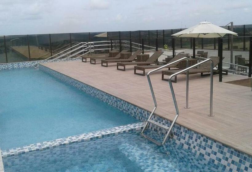 Отель Intercity Suape Costa Dourada