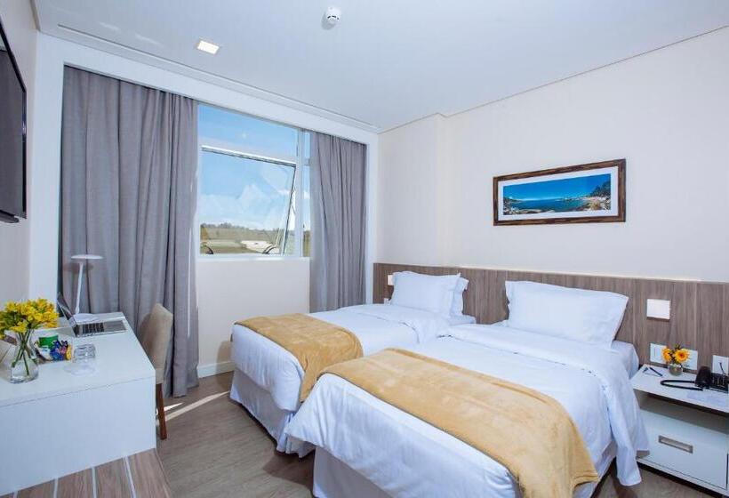 Отель Intercity Suape Costa Dourada