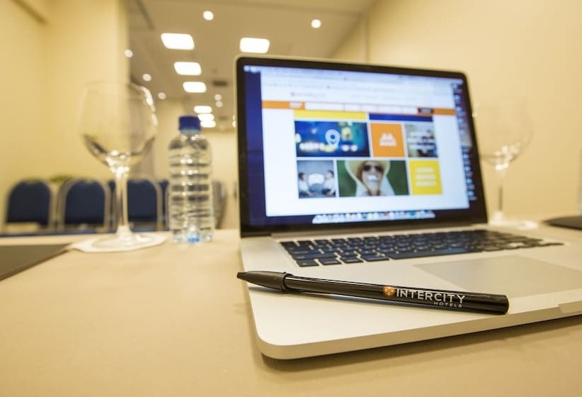 Отель Intercity Suape Costa Dourada