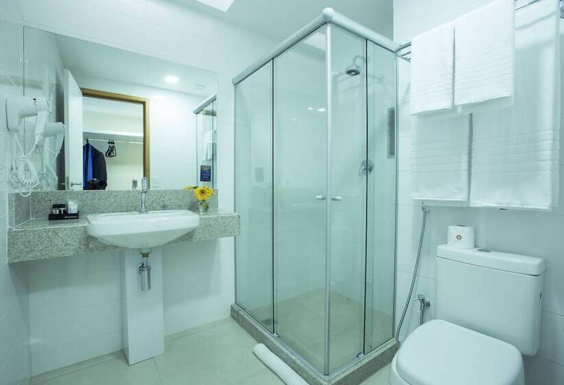 Отель Intercity Suape Costa Dourada