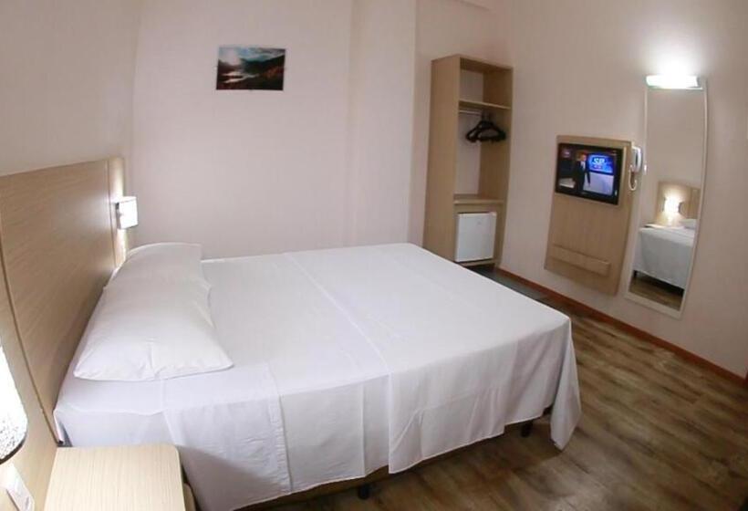 Отель Italian Palace