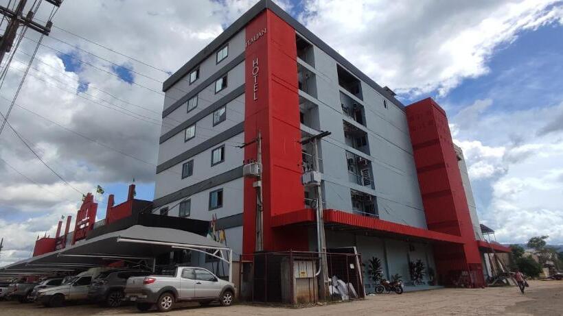 Отель Italian Palace