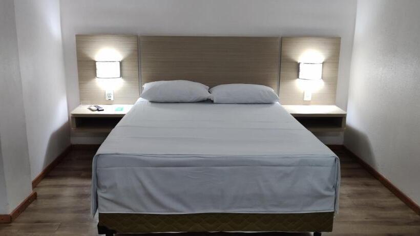 Отель Italian Palace