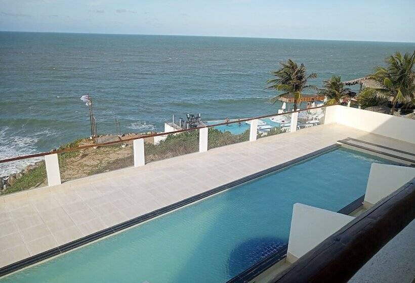 هتل La Suite Praia