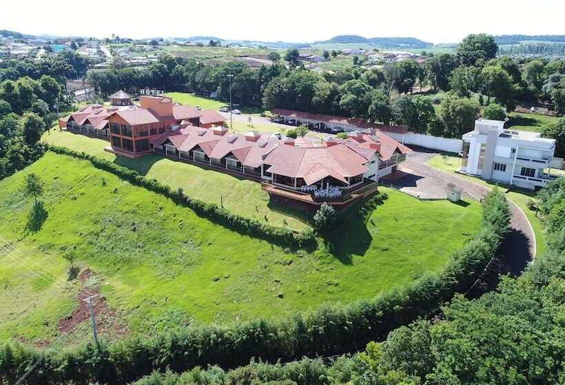 Отель Lago Dourado