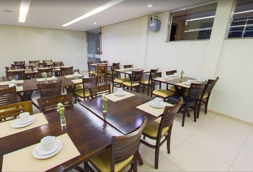 בית מלון כפרי Maktub