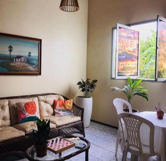 בית מלון כפרי Monólitos