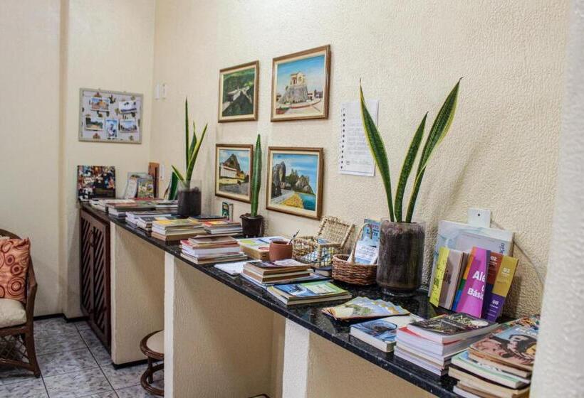 בית מלון כפרי Monólitos