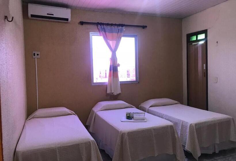 בית מלון כפרי Monólitos