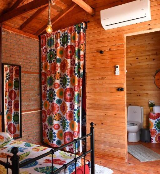 Отель Otantik Tas Ev