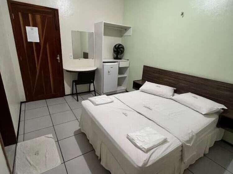 בית מלון כפרי Pinheiro