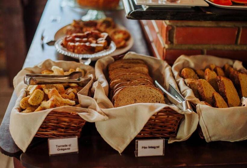 ホテル Pousada Estalagem Vila Tania