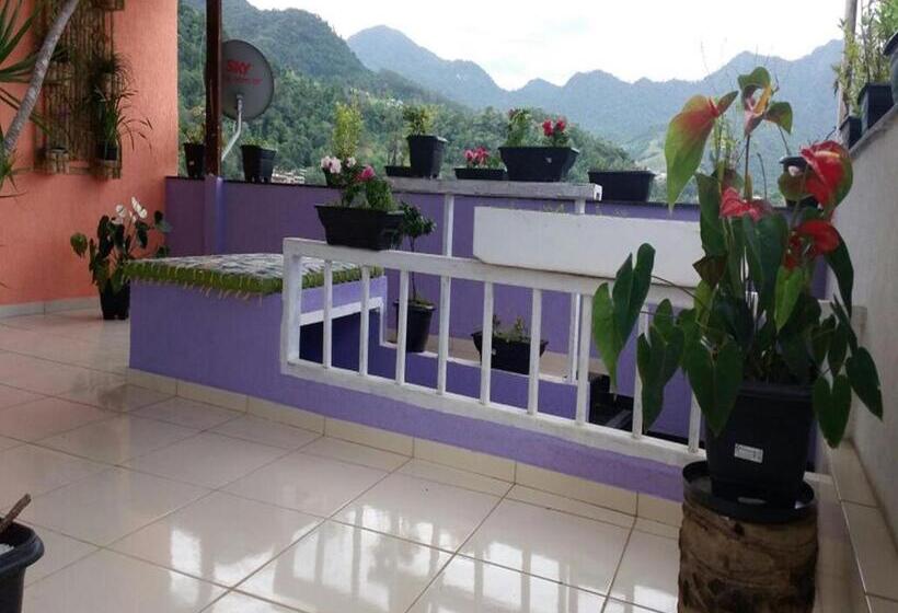 ホテル Pousada Lilás