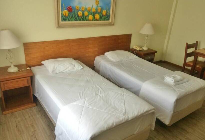 בית מלון כפרי Radar