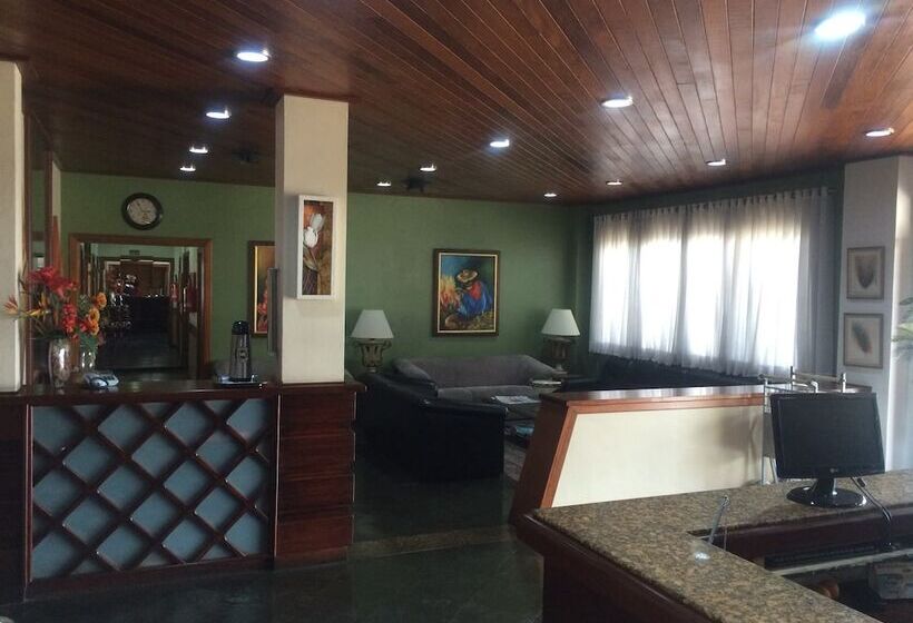 בית מלון כפרי Radar