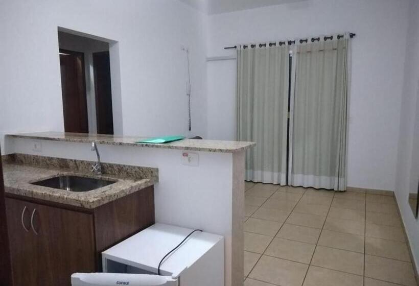 Canto Verde Hotel Para Rancharia Park