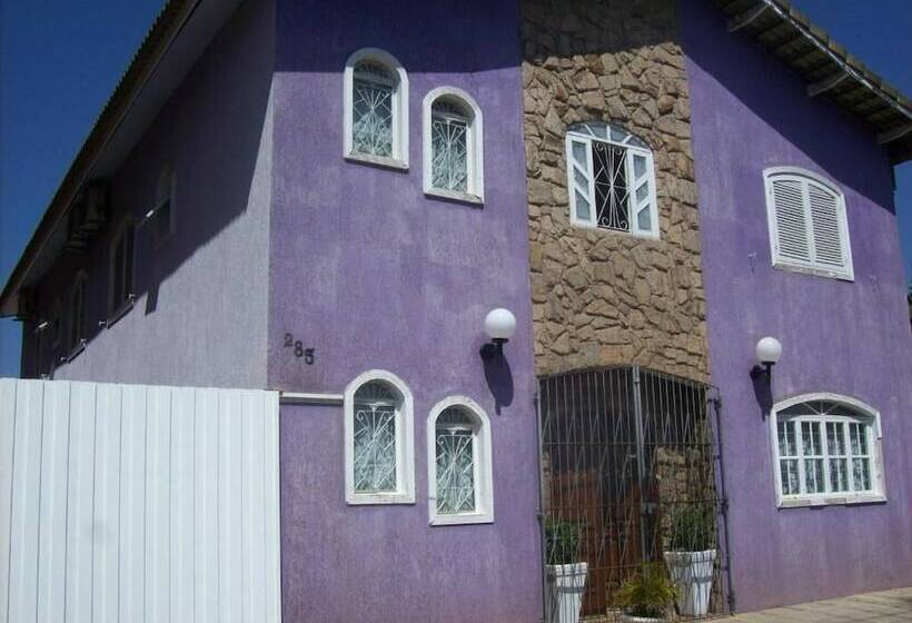 בית מלון כפרי Sara