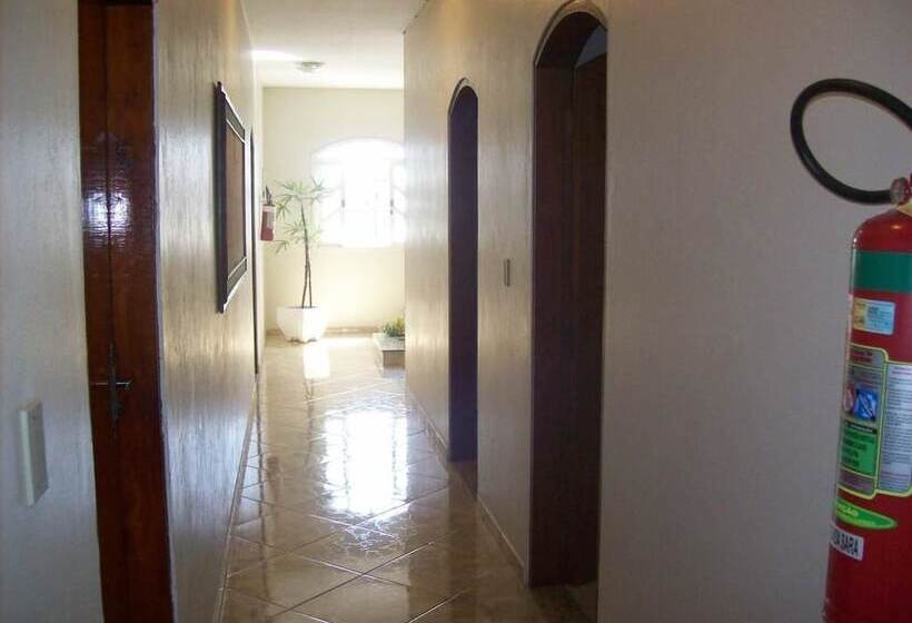 בית מלון כפרי Sara