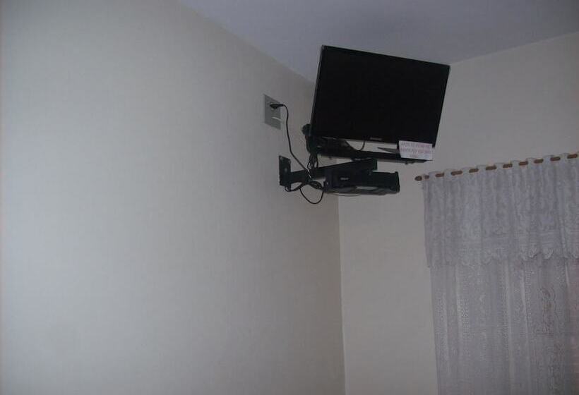 בית מלון כפרי Sara