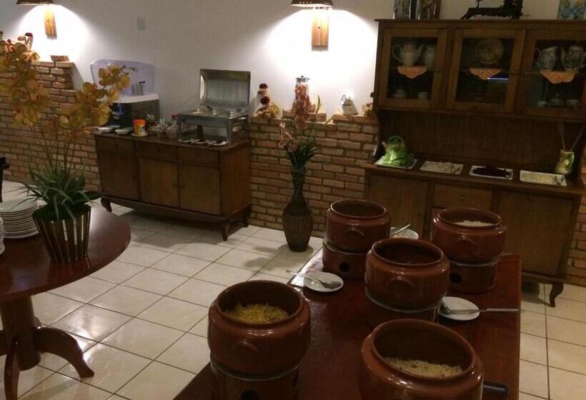 فندق Senador Distributed By Ameris